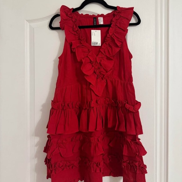 H&M Red Ruffle V-Neck Tiered Mini Dress - Picture 3 of 7